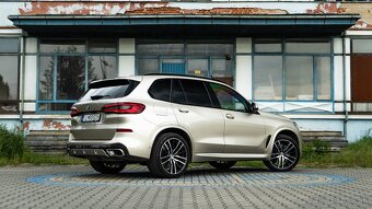 BMW X5m xDrive30d A/T - 4