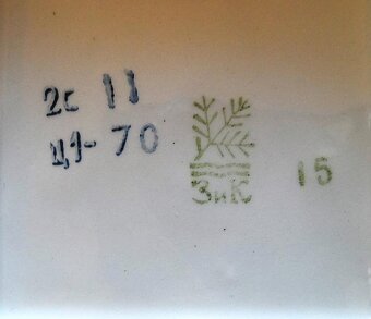 Cárske delo súsošie  - majolika. - 4