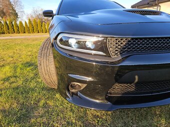 Dodge Charger 5.7 R/T Plus Black Night - 4