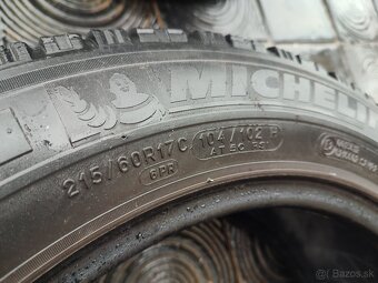 215/60 r17C michelin - 4