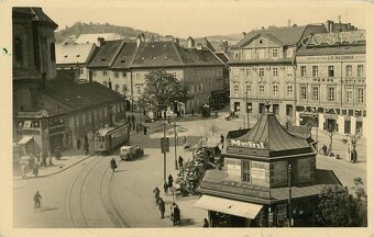 Kúpim pohľadnicu Hurbanovho nám. so stojacim kioskom - 4