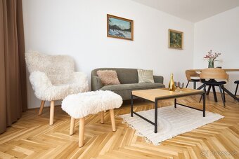 2 izbový, úplne nová rekonštrukcia centrum Žilina 64m2 - 4