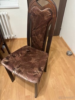 Stol 130x80 až 180x80 + 4 stoličky - 4