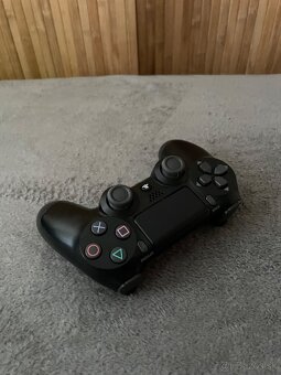 Playstation 4 biely 500GB - 4