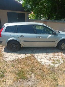 Renault nepojazdné - 4