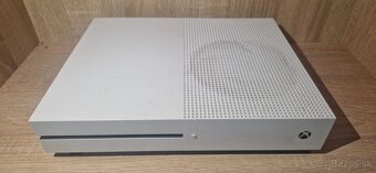 Predám XBox One S - 4