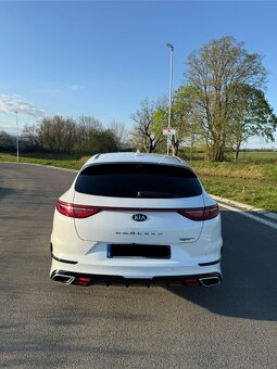Kia Proceed 1.6 T-GDi GT A/T 150 kW 2021 - 4