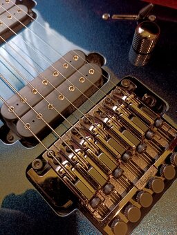 Ibanez RG 1527 Prestige Japan - 7 string - 800€ - 4