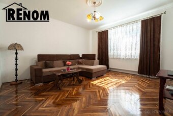 Zrekonštruovaný dom s prístavbami // pozemok 22,44ár - 4