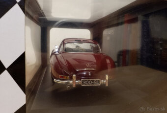 Mercedes 300SL Dark Red Minichamps 1:18 - 4