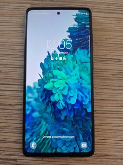 Predám Samsung S20 FE 128GB - 4
