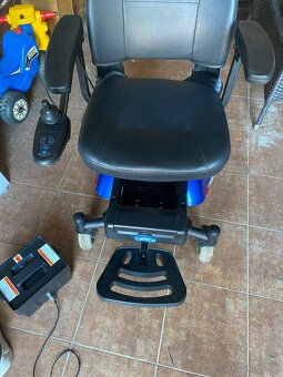 Invalidný elektrický vozik - 4