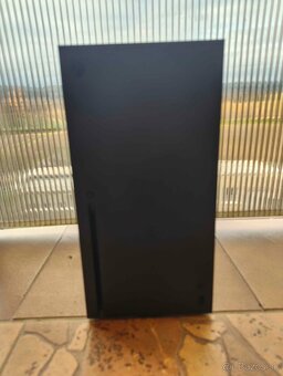 Predám Xbox Series X 1TB, 1 ovládač, 4+1 hry (info v popise) - 4