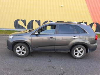 Kia Sorento 2.2 CRDI  4x4 automat 7 miestna verzia - 4