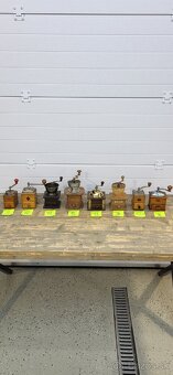 Staré mlynčeky na kavu - 4