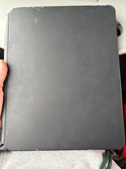 iPad Pro (12.9-inch) – 256 GB, Magic Keyboard, Apple Pencil - 4