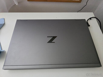 HP ZBook Fury 17 G7 - 4