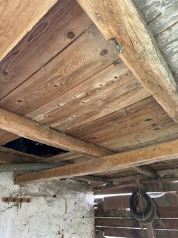 Staré drevo / dosky / hranoly / Stodola - 4