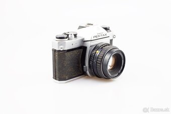 Pentax K1000 7394578 + Pentax-M SMC 50mm f2 - 4