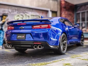 Chevrolet Camaro ZL1 2017 1:18 Autoart - 4
