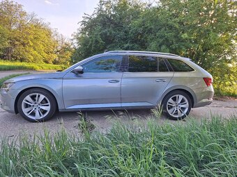 Škoda Superb Combi Style 2.0 Tdi DSG - 4