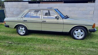 Mercedes 240d - 4