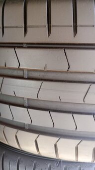 Letné pneumatiky 245/40 R19 - 4