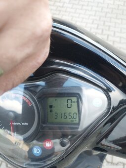 TAURIS AVENIDA 125 - 4