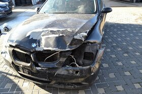 BMW 330 D Touring E91 170 kW na náhradné diely - 4