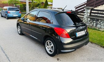 Peugeot 207 1,4i 132 000km - 4