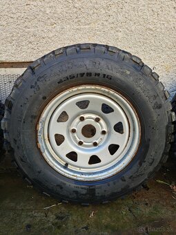 235/70/r16 - 4