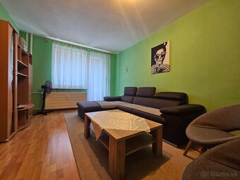 Ponúkam Vám na predaj veľkometrážny 3 izbový byt s balkónom. - 4
