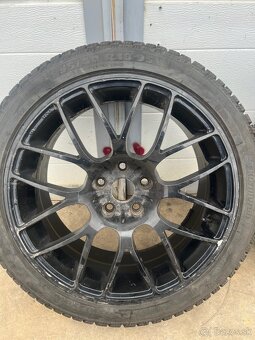 235/40 R18 / 5x112 - 4