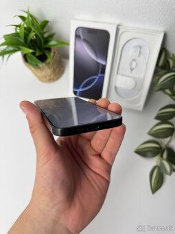 IPhone 16 pro - 256GB - 4