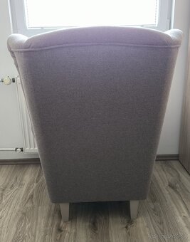 Kreslo s taburetom DREVONA - 4