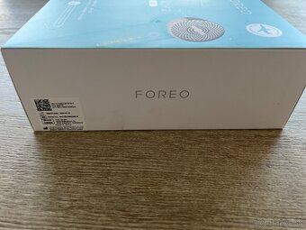 Laserový epilátor Foreo Peach 2go - 4