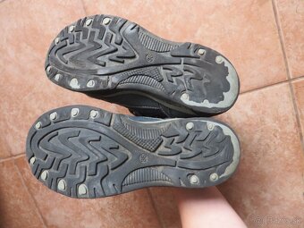 Zimné chlapčenské topánky - veľ. 36 - 4