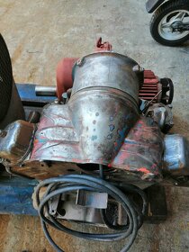 Predám kompresor 2jvk120 - 4