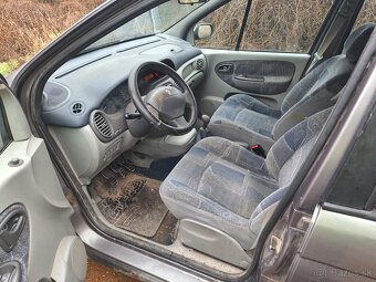 Renault Scenic DTI - 4