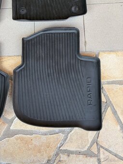 Gumove rohoze Skoda Rapid - 4