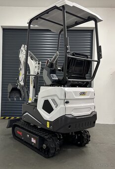 Mini báger 1,3t motor KUBOTA - 4