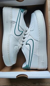 Nike Air Force 1 - 4