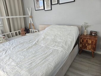 Manželská postel aj s matracami - uložný priestor, rošty - 4