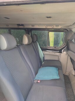 Opel vivaro - 4