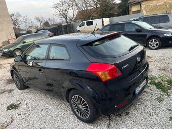 Kia Ceed 1.4 - 4
