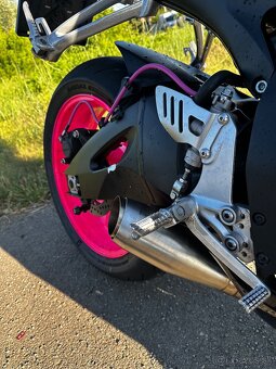 SUZUKI GSXR 750 - 4