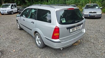 Ford Focus Combi 1.6 74 kW 2004 klima nové ČR STK 4/27 - 4