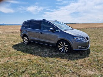 Volkswagen Sharan DSG 2.0 TDI Highline - 4