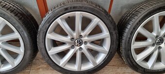 Predám Orginal VW elektrony 5X112 R18 235/40r18 - 4