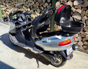 Predám maxi-scooter Suzuki Burgman AN650 - 4